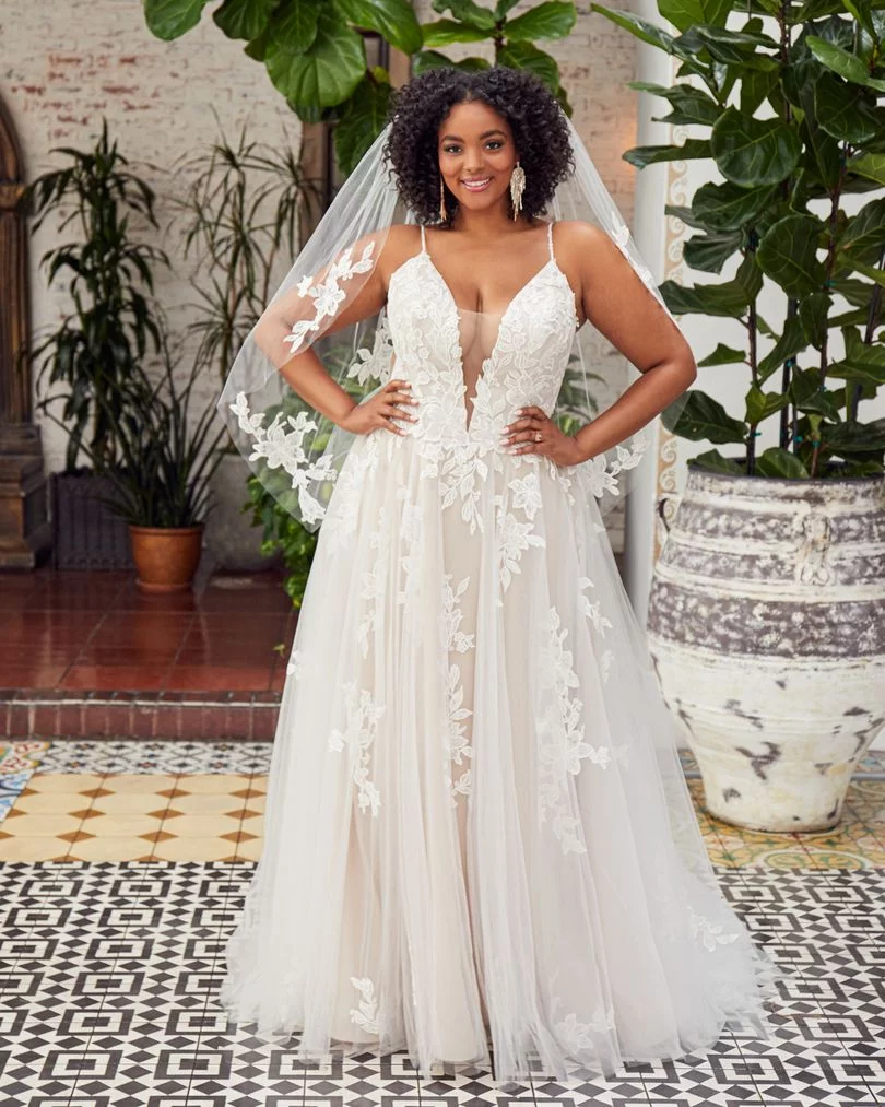 Callie | Country Bridals Callie | Country Bridals